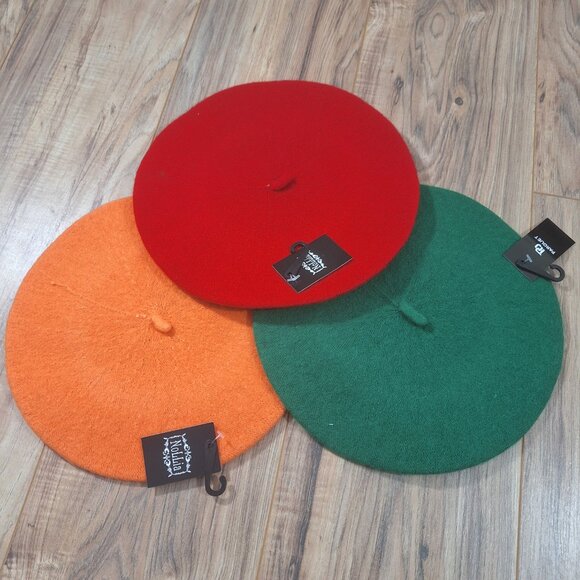 NWT Parquet muticolor 100% wool tam - Picture 1 of 4